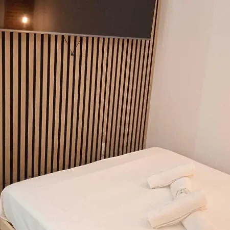 Apartamentos Santiago Cordero Madrid Room photo